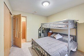 8 Mi to Bonners Ferry: Quiet Getaway w/ Patio