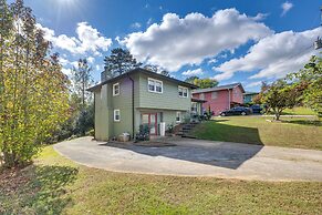 5 Mi to Trussville: Birmingham Home w/ Balcony