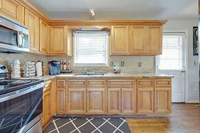 5 Mi to Trussville: Birmingham Home w/ Balcony