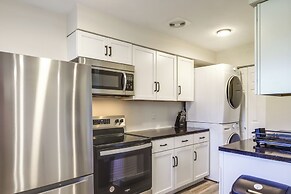 Dog-friendly Dayton Apt: Central Location!