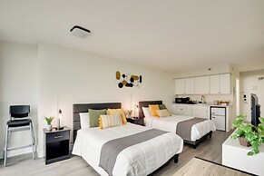 Beachfront Gem w/ Community Pool in Daytona!