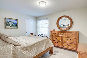 Home w/ Pool 5 Mi to Neptune Beach in Jacksonville