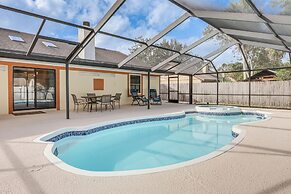 Home w/ Pool 5 Mi to Neptune Beach in Jacksonville