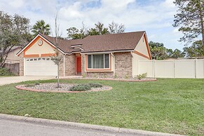 Home w/ Pool 5 Mi to Neptune Beach in Jacksonville