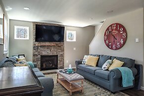 Arrowhead Lake Access & Fire Pit: Serene Cottage