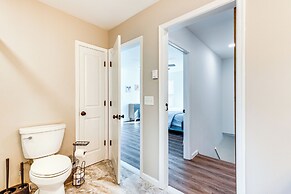 Arrowhead Lake Access & Fire Pit: Serene Cottage