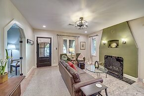 < 9 Mi to Dtwn Tulsa: Lovely Home w/ Yard & Deck!