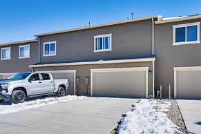 10 Mi to Fort Carson: Newly Built Townhome!