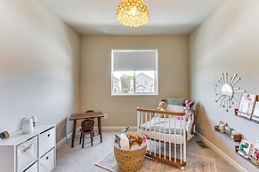 10 Mi to Fort Carson: Newly Built Townhome!