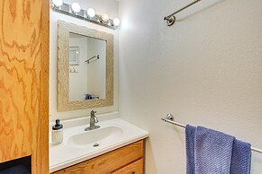 Lake Hamilton Escape w/ Dock & Waterfront Views!