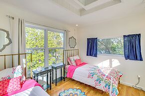 Lake Hamilton Escape w/ Dock & Waterfront Views!