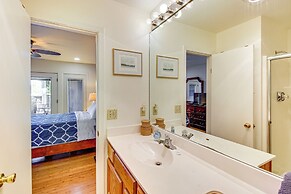 Lake Hamilton Escape w/ Dock & Waterfront Views!