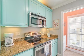 Steps to Beach: Ocean-view Galveston Condo!