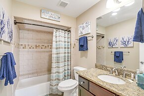 Steps to Beach: Ocean-view Galveston Condo!