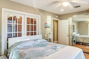 7 Mi to Pensacola Beach: Home w/ Pet-friendly Yard