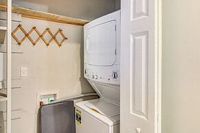 7 Mi to Pensacola Beach: Home w/ Pet-friendly Yard