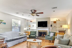 7 Mi to Pensacola Beach: Home w/ Pet-friendly Yard