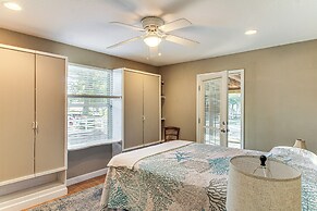 7 Mi to Pensacola Beach: Home w/ Pet-friendly Yard