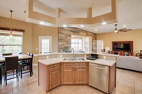 9 Mi to Downtown Fort Myers: Home w/ Lanai + Grill