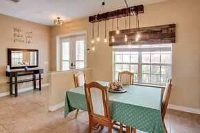 9 Mi to Downtown Fort Myers: Home w/ Lanai + Grill