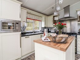 Bowland Lakes Leisure Village Lodge 16