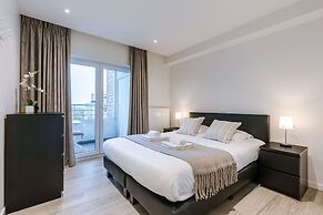 Sea View Apartment With Parking