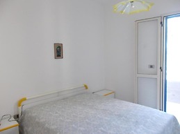 Comfortable Apartment Near the Beach