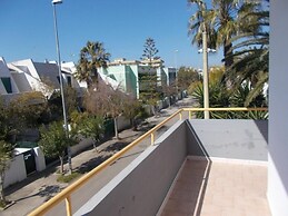 Comfortable Apartment Near the Beach