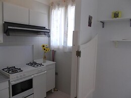 Comfortable Apartment Near the Beach