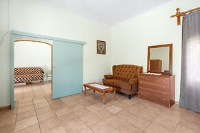 Anastasia s House in Drakona