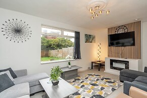Beautiful 3-bed House in Bristol