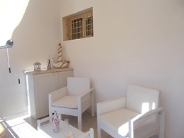 Charming Apartment Near Baia Verde Beach