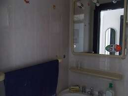 Charming Apartment Near Baia Verde Beach