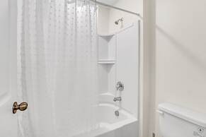 2059tropical 6 Bedroom Villa