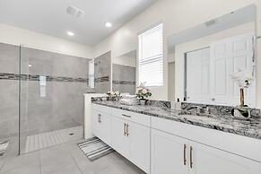 2059tropical 6 Bedroom Villa