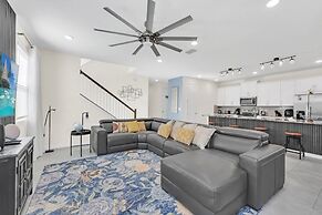 2059tropical 6 Bedroom Villa