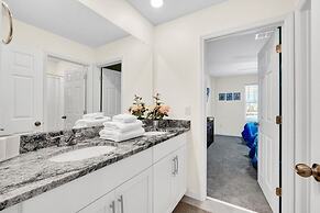 2059tropical 6 Bedroom Villa