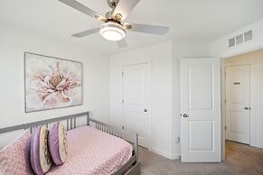 Spacious Davenport Retreat Near Disney 3 Bedroom Home