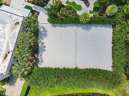 Spacious Davenport Retreat Near Disney 3 Bedroom Home