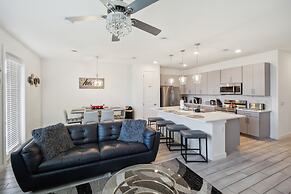 Spacious Davenport Retreat Near Disney 3 Bedroom Home