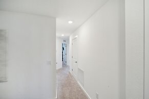 Spacious Davenport Retreat Near Disney 3 Bedroom Home