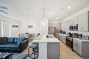 Spacious Davenport Retreat Near Disney 3 Bedroom Home