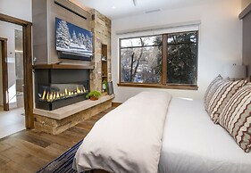 13 Waterfront Way 4 Bedroom Home