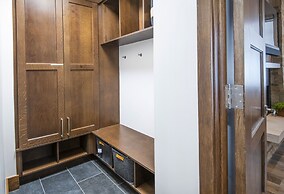 13 Waterfront Way 4 Bedroom Home