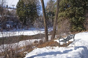 13 Waterfront Way 4 Bedroom Home