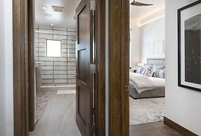 13 Waterfront Way 4 Bedroom Home