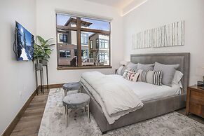 13 Waterfront Way 4 Bedroom Home