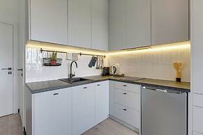 Doki Living & Foodhall by Downtown Apartments