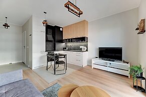 Doki Living & Foodhall by Downtown Apartments