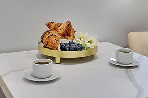 Doki Living & Foodhall by Downtown Apartments